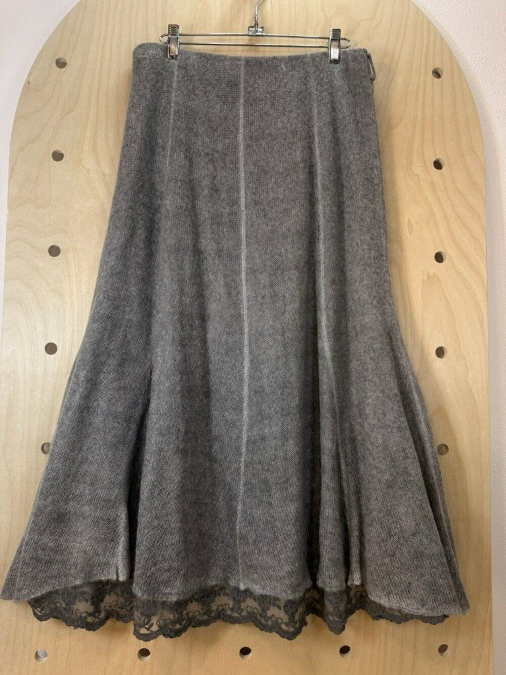 Soft Surroundings Gray Knit Flare Skirt Lace Hem Midi Size Petite XS Lined - Picture 2 of 11